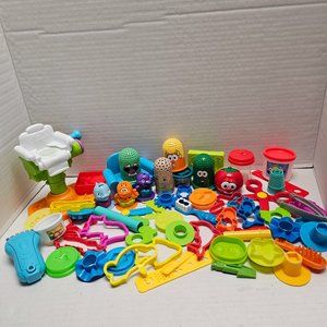 Lot Playdoh Tools Veggie Tales Buzz n Cut Fuzzy  Molding Playset